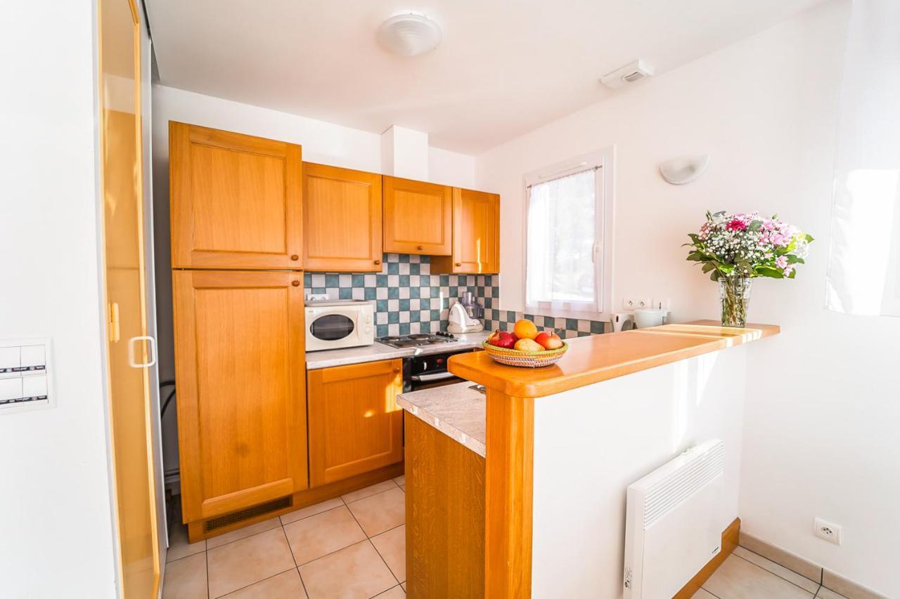 Les Chalets De La Vallee Du Bes Albaret-le-Comtal Екстериор снимка